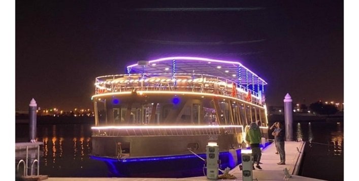Canal Cruise