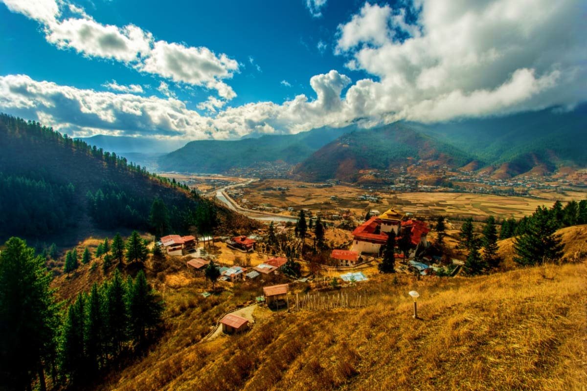 7 Days Bhutan Family Highlights Tour with Phobjikha